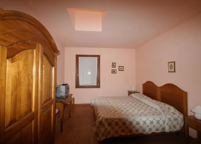 Fattoria Curti Gospodarstwo wiejskie *